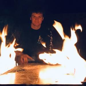 Meet your Posher, Blake